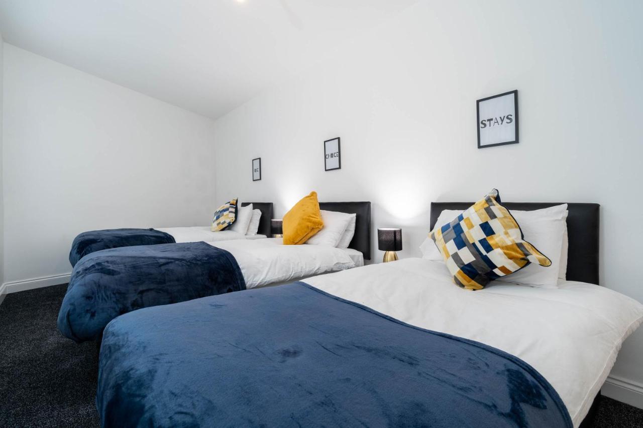 Three Bedroom Apartment- One Choice Stays Serviced Accommodation- Jewellery Quarter برمنغهام المظهر الخارجي الصورة